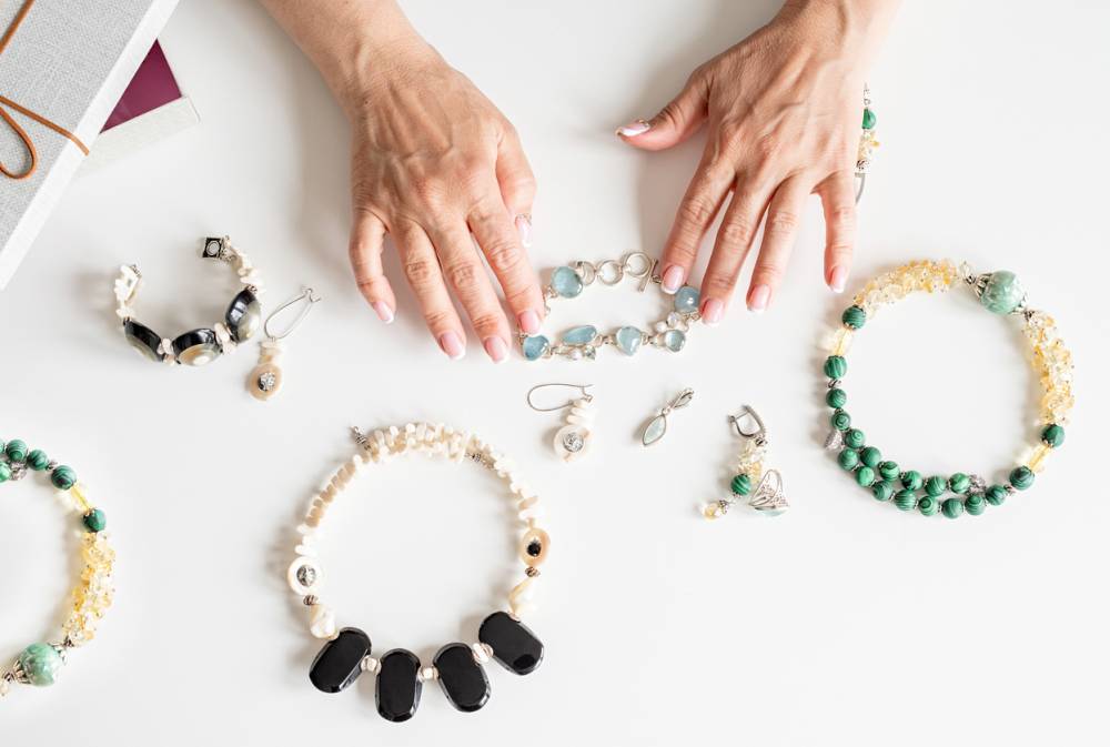atelier de création bijoux faits main