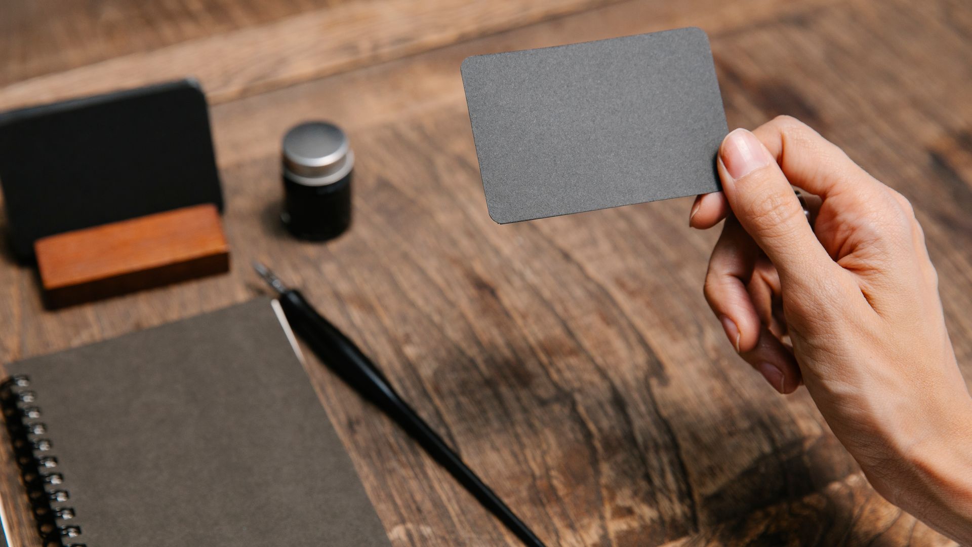Réussir ses cartes de visite pour une esthéticienne