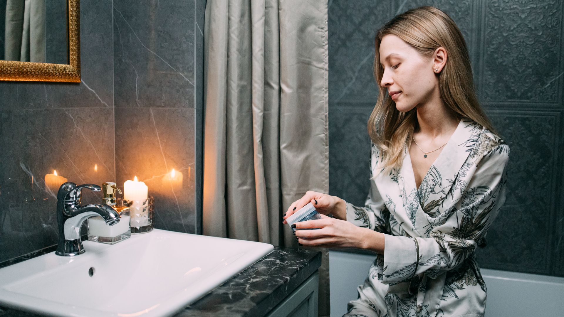 Routine beauté avant les vacances pour partir sereinement